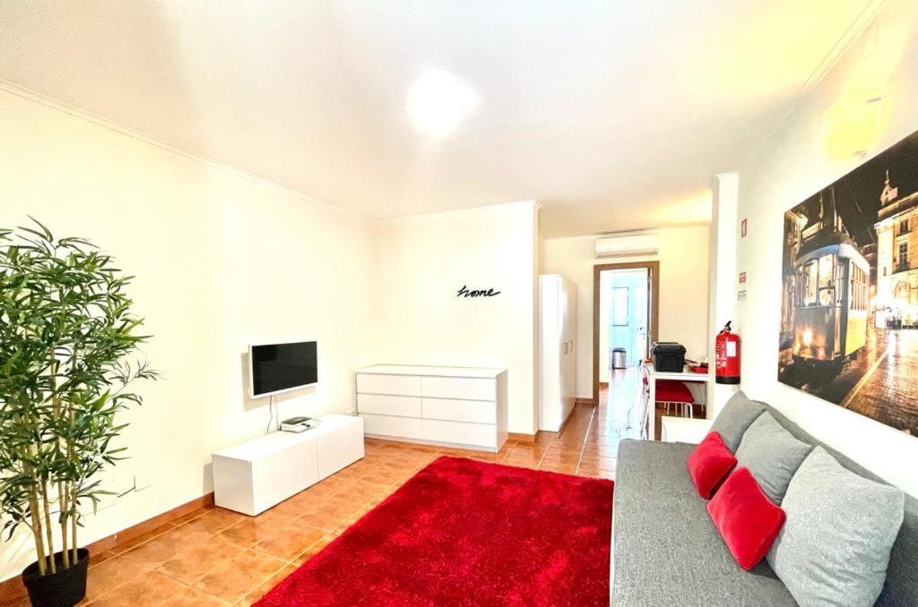 Lisboa, Central Lisbon, Charming Patio House, , Wifi, Air Conditioning, Near Metro, By Ig Buitenkant foto